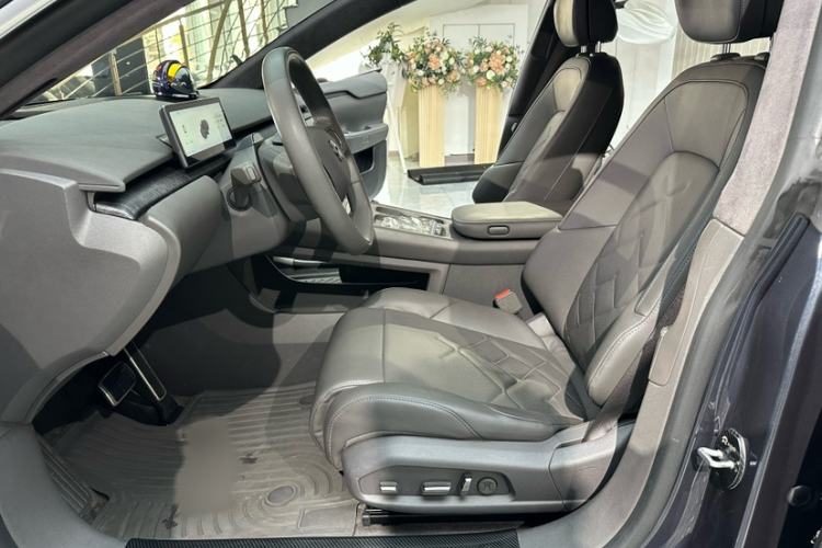 Used Nio ET7 2022 100kWh First Edition Interior 4