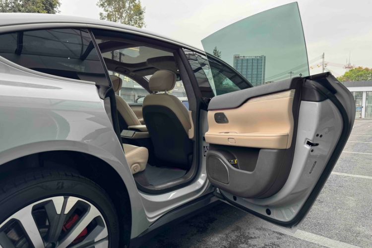 Used Nio ET7 2022 100kWh First Edition Interior 4
