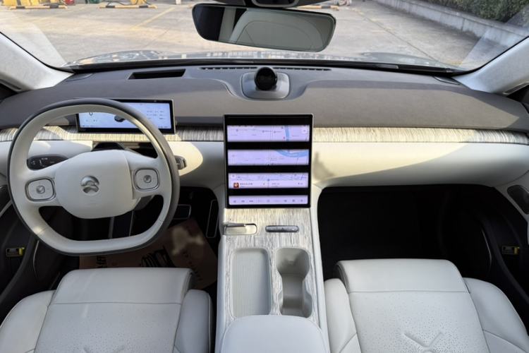Used Nio ET7 2022 100kWh First Edition Interior 6