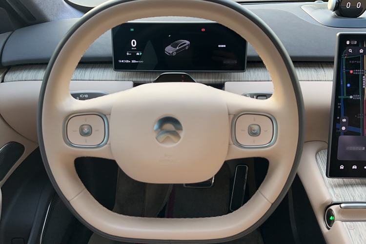 Used Nio ET7 2022 100 kWh Interior 7