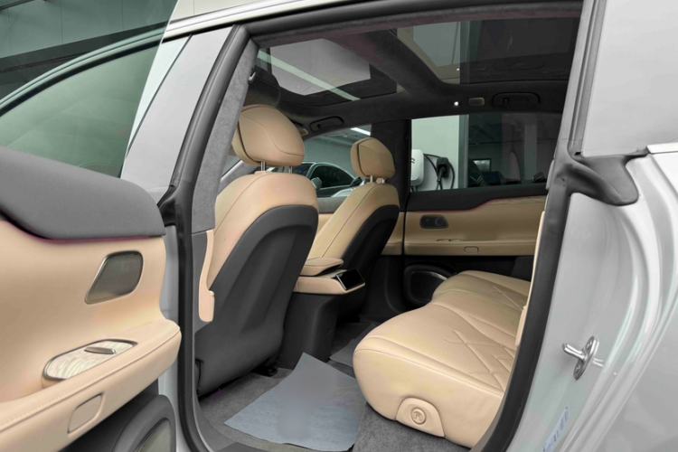 Used Nio ET7 2022 100kWh First Edition Interior 8