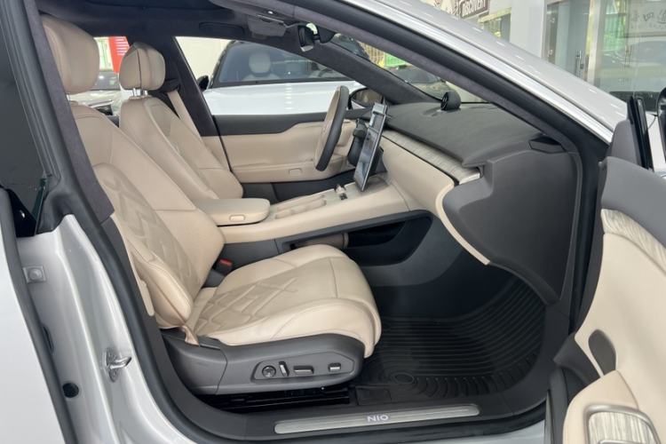 Used Nio ET7 2022 100kWh First Edition Interior 9