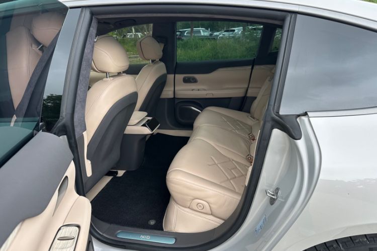 Used Nio ET7 2022 100kWh First Edition Interior 9