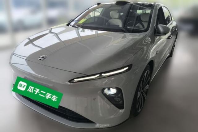 Używany Nio ET7 2022 75 kWh