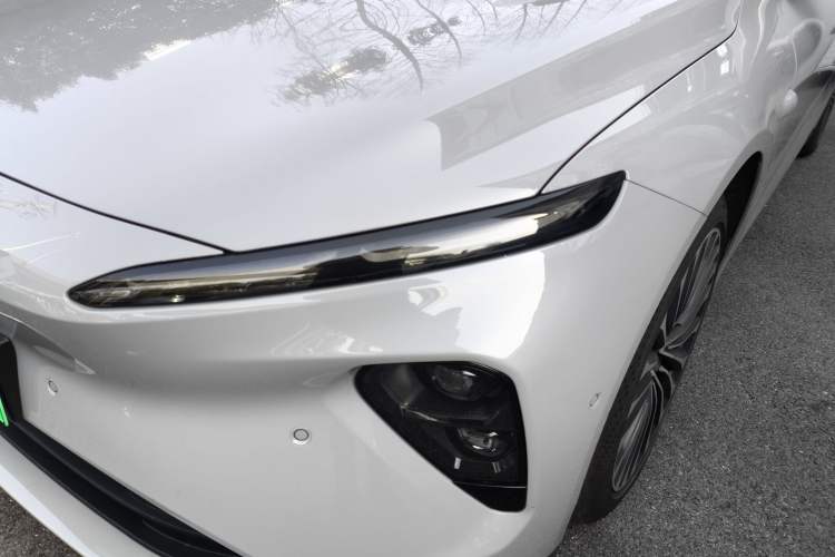 Used Nio ET7 2022 75 kWh Left Front Headlight