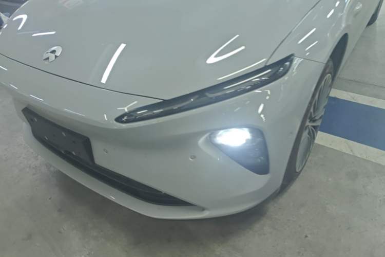 Used Nio ET7 2022 75 kWh Left Front Headlight