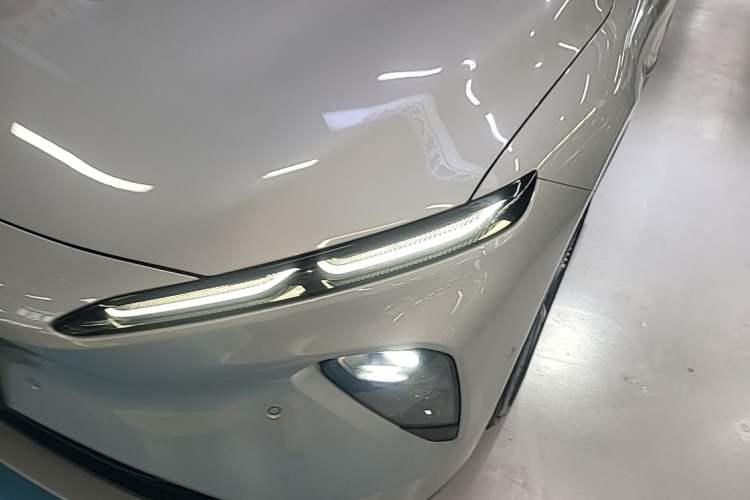 Used Nio ET7 2022 100kWh First Edition Left Front Headlight