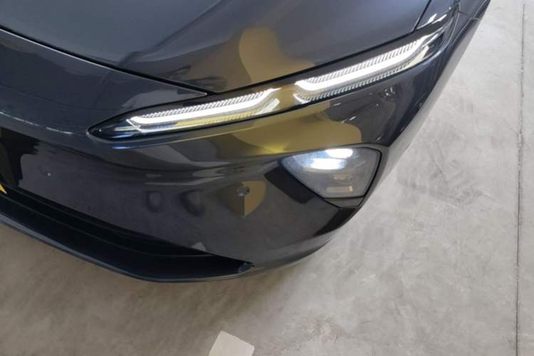 Used Nio ET7 2022 100kWh First Edition Left Front Headlight