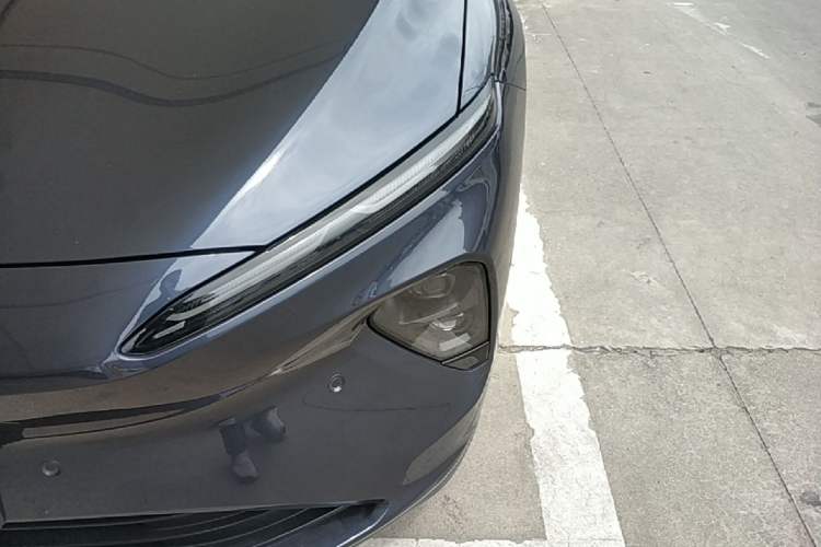 Used Nio ET7 2022 100kWh First Edition Left Front Headlight