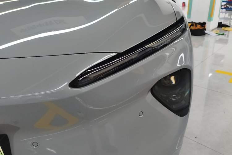 Used Nio ET7 2022 75 kWh Left Front Headlight