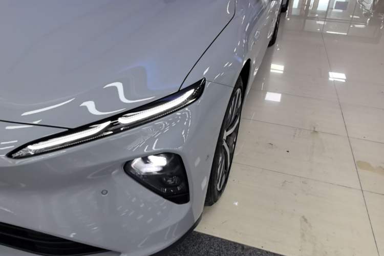 Used Nio ET7 2022 75 kWh Left Front Headlight