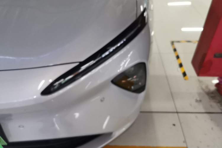 Used Nio ET7 2022 75 kWh Left Front Headlight