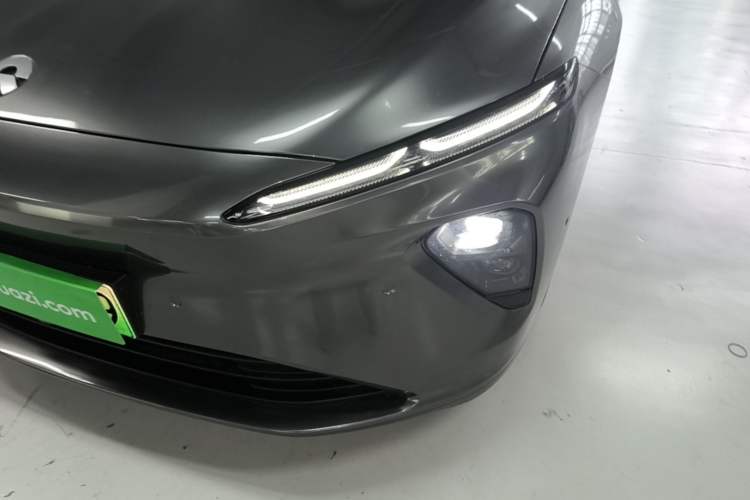 Used Nio ET7 2022 75 kWh Left Front Headlight