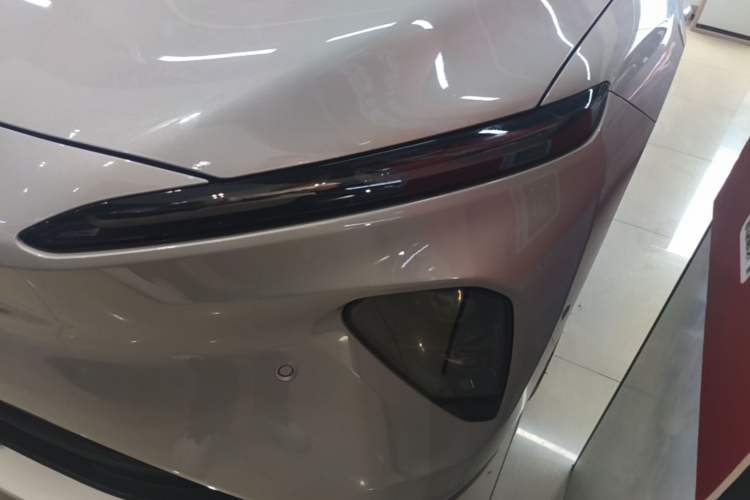 Used Nio ET7 2022 100kWh First Edition Left Front Headlight