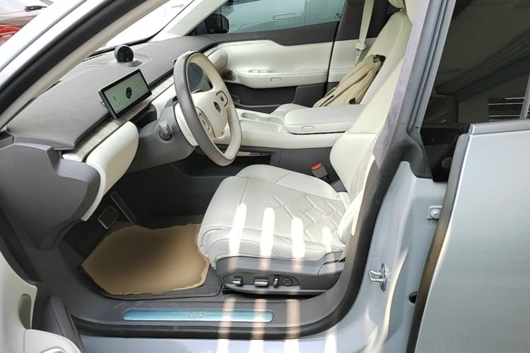 Used Nio ET7 2022 100kWh First Edition Left Front Seat