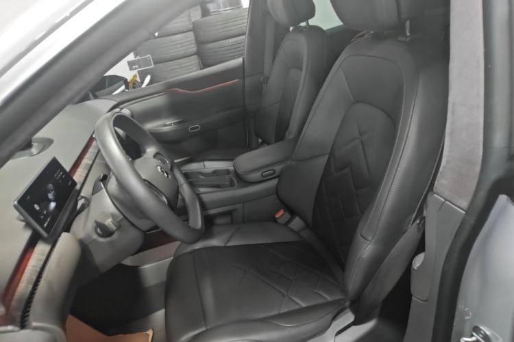 Used Nio ET7 2022 100kWh First Edition Left Front Seat