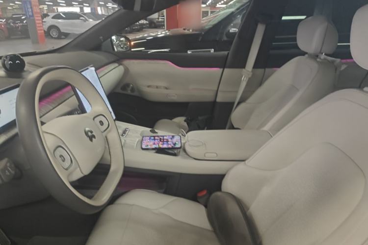 Used Nio ET7 2022 75 kWh Left Front Seat
