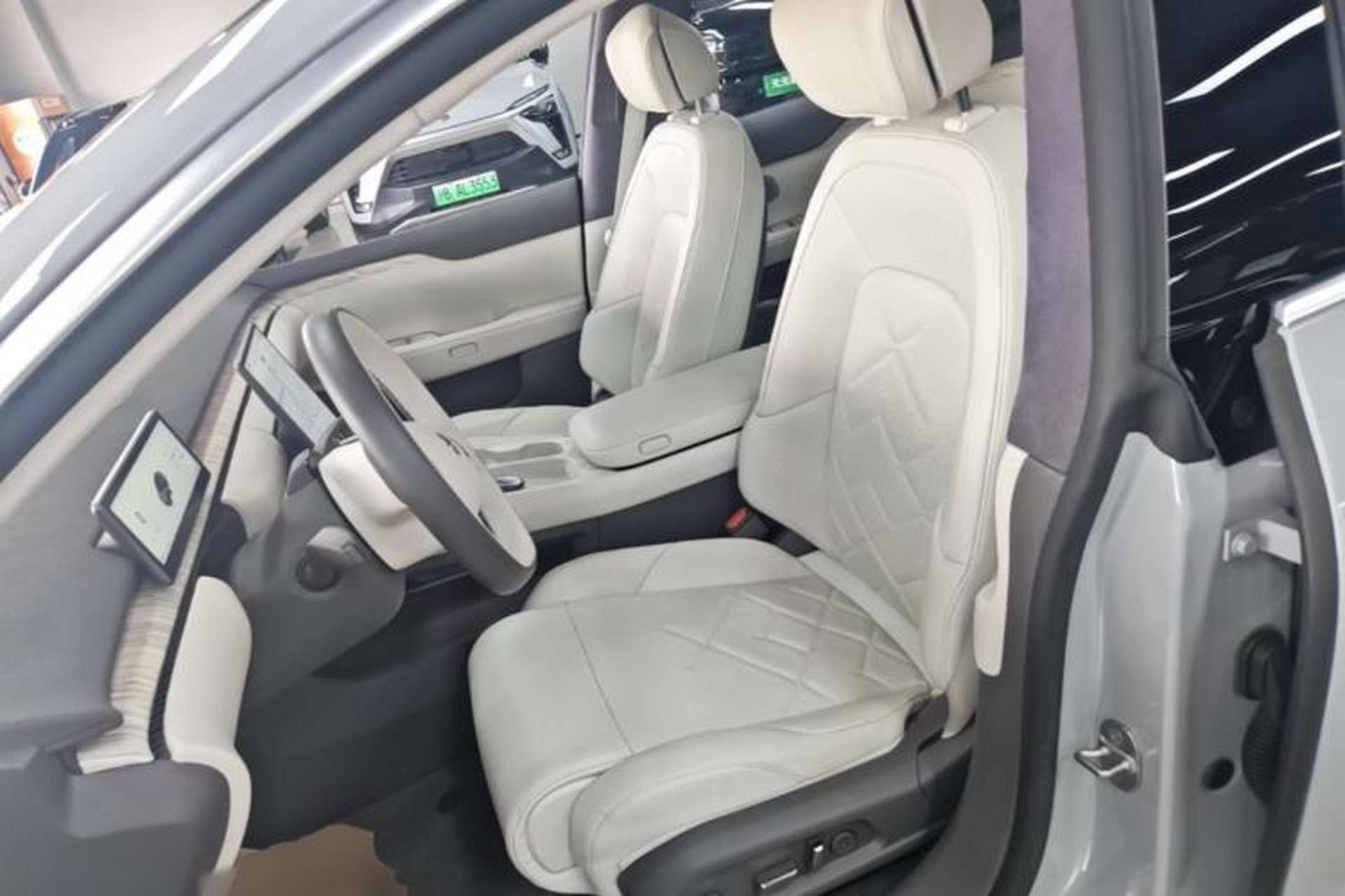 Used Nio ET7 2022 100kWh First Edition Left Front Seat