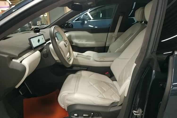 Used Nio ET7 2022 100kWh First Edition Left Front Seat