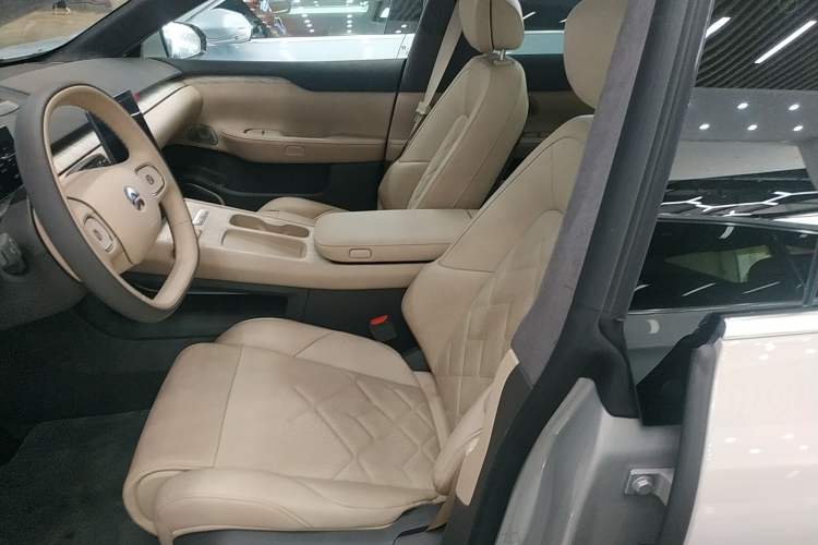 Used Nio ET7 2022 100kWh First Edition Left Front Seat