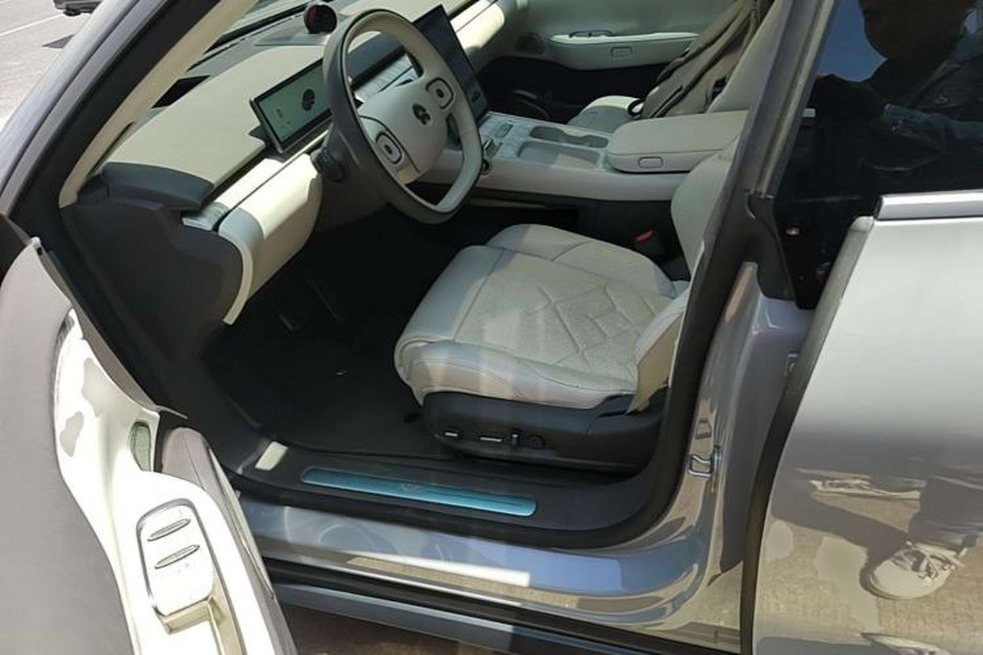 Used Nio ET7 2022 100kWh First Edition Left Front Seat