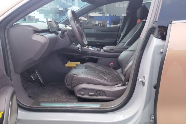 Used Nio ET7 2022 100 kWh Left Front Seat