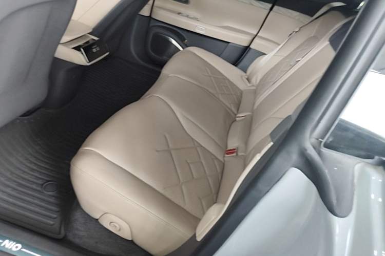 Used Nio ET7 2022 100kWh First Edition Left Rear Seat