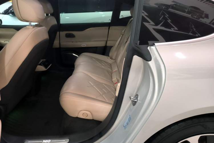 Used Nio ET7 2022 100kWh First Edition Left Rear Seat