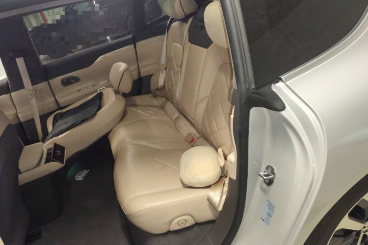 Used Nio ET7 2022 100kWh First Edition Left Rear Seat