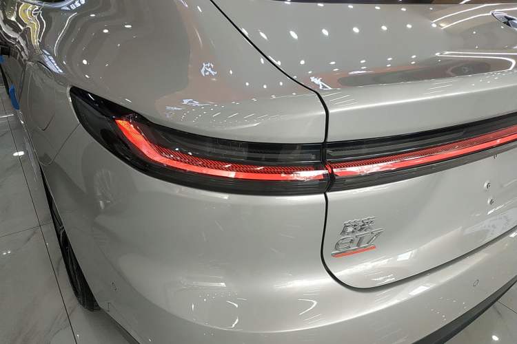 Used Nio ET7 2022 100kWh First Edition Left Rear Taillight