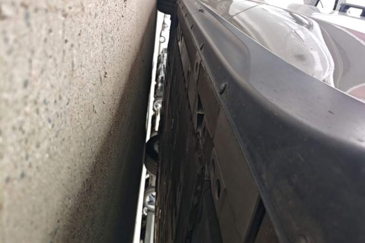 Used Nio ET7 2022 100kWh First Edition Left Side Sill