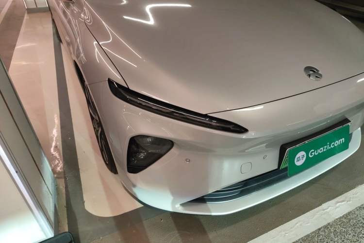 Used Nio ET7 2022 100kWh First Edition Right Front Headlight