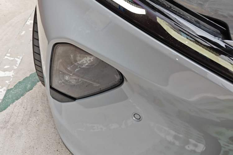 Used Nio ET7 2022 100kWh First Edition Right Front Headlight
