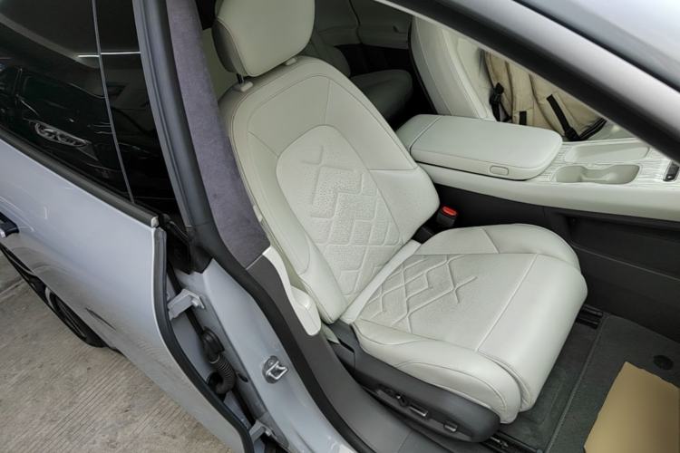 Used Nio ET7 2022 100kWh First Edition Right Front Seat