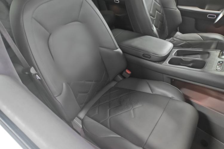 Used Nio ET7 2022 100kWh First Edition Right Front Seat