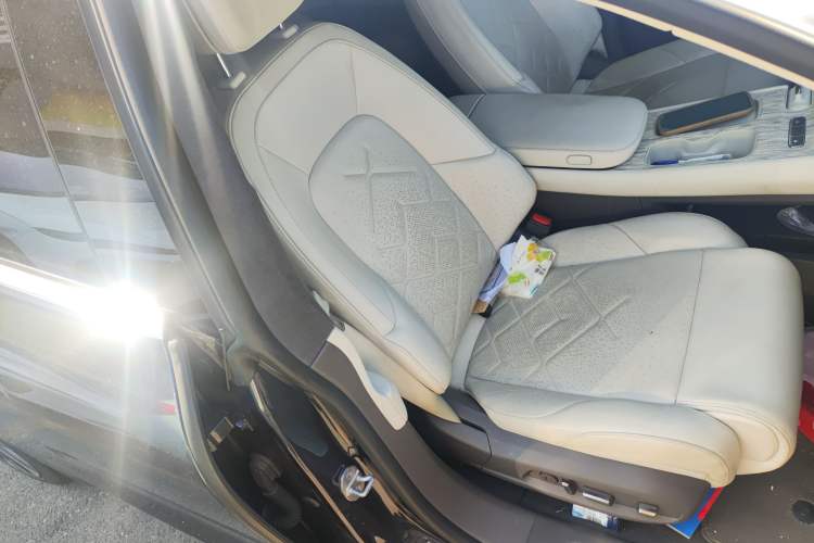 Used Nio ET7 2022 100kWh First Edition Right Front Seat