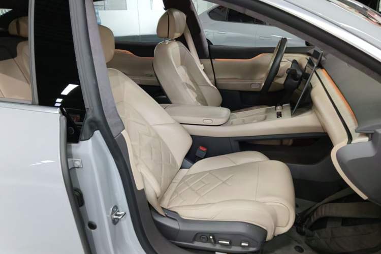 Used Nio ET7 2022 100kWh First Edition Right Front Seat