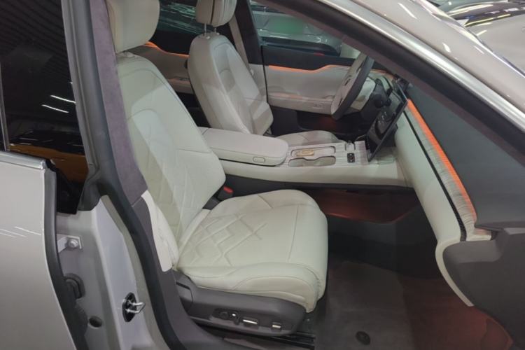 Used Nio ET7 2022 100kWh First Edition Right Front Seat