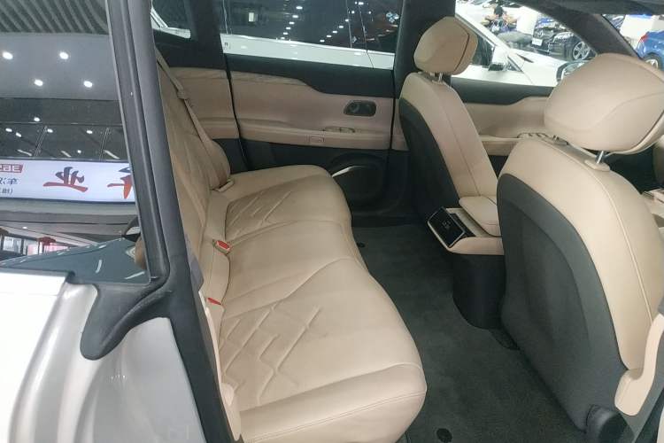 Used Nio ET7 2022 100kWh First Edition Right Rear Seat