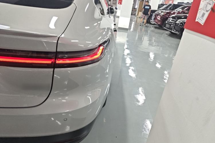 Used Nio ET7 2022 100kWh First Edition Right Rear Taillight
