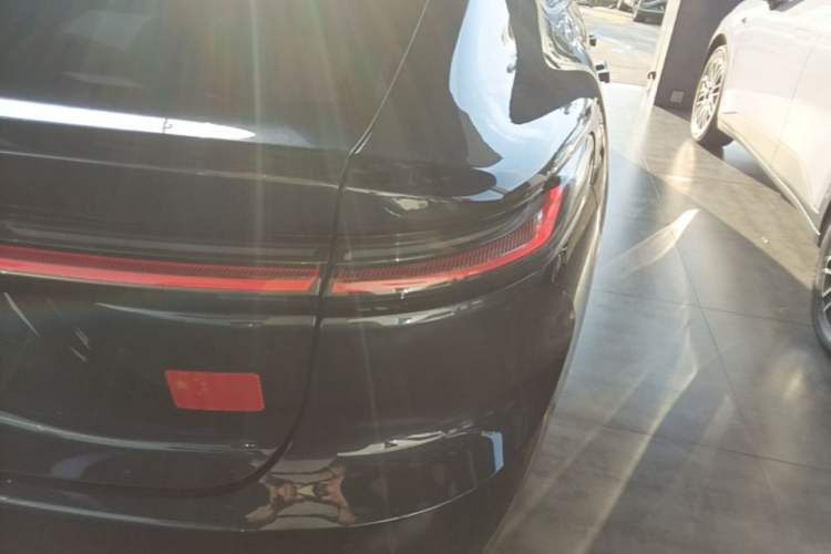Used Nio ET7 2022 100kWh First Edition Right Rear Taillight