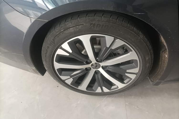Used Nio ET7 2022 100kWh First Edition Right Rear Wheel Hub