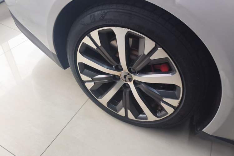 Used Nio ET7 2022 100kWh First Edition Right Rear Wheel Hub