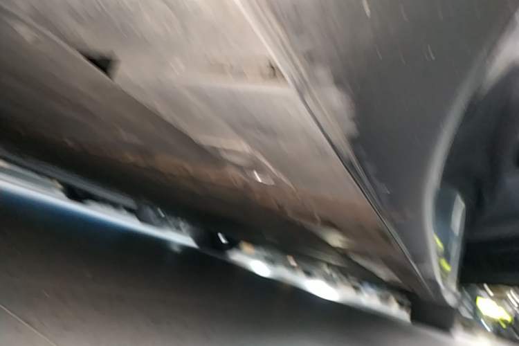Used Nio ET7 2022 100kWh First Edition Right Side Sill