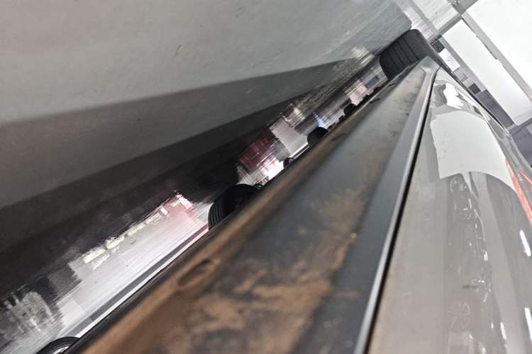 Used Nio ET7 2022 100kWh First Edition Right Side Sill