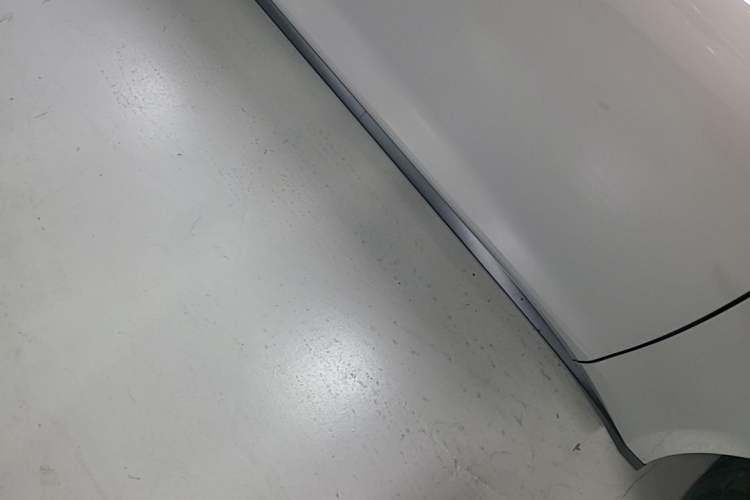 Used Nio ET7 2022 100kWh First Edition Right Side Sill