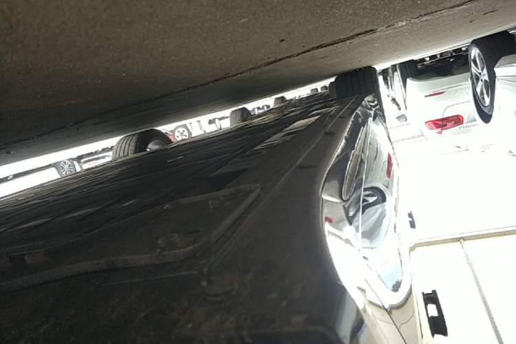 Used Nio ET7 2022 100kWh First Edition Right Side Sill