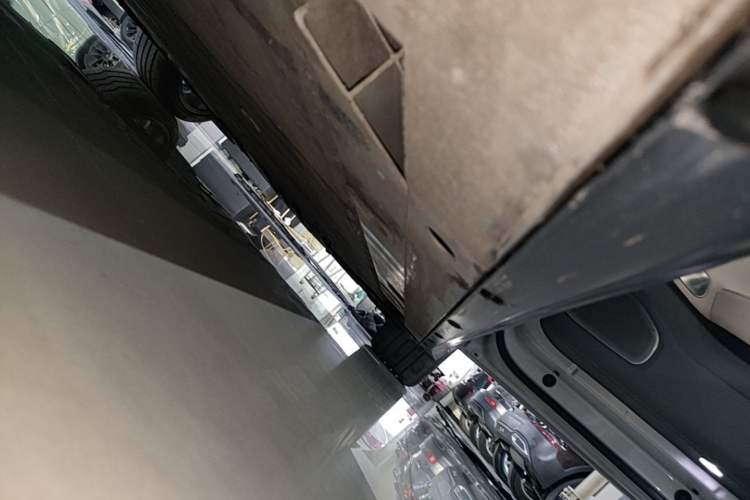 Used Nio ET7 2022 100kWh First Edition Right Side Sill