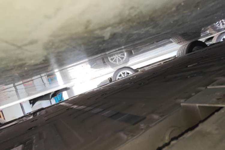 Used Nio ET7 2022 100kWh First Edition Right Side Sill