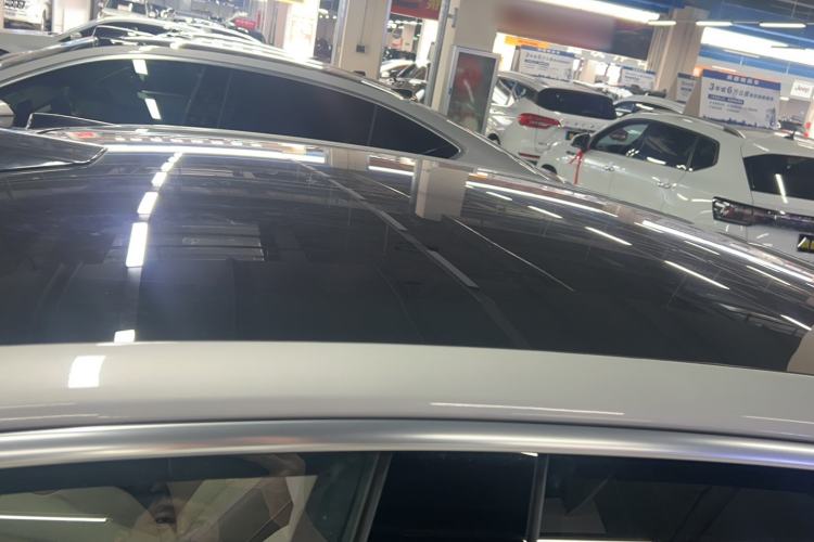 Used Nio ET7 2022 75 kWh Roof